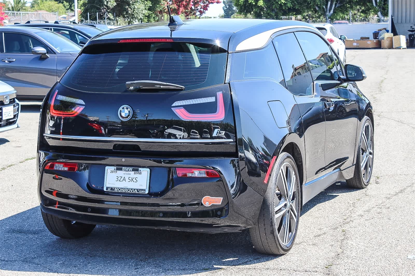 Thumbnail: 2019 BMW i3 - 4