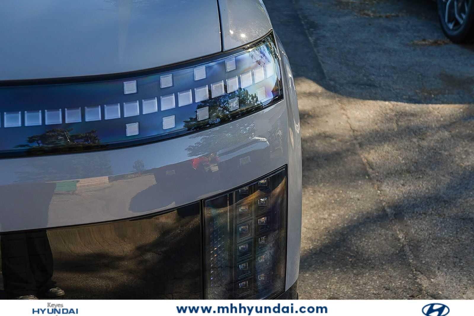 Thumbnail: 2026 Hyundai Ioniq - 8