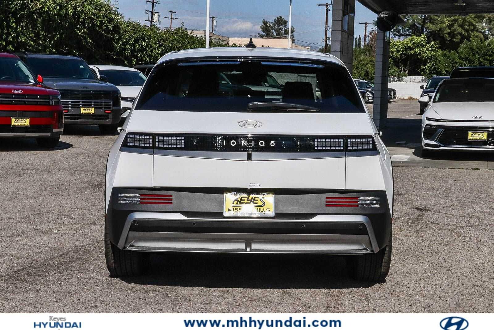 Thumbnail: 2026 Hyundai Ioniq 5 - 3