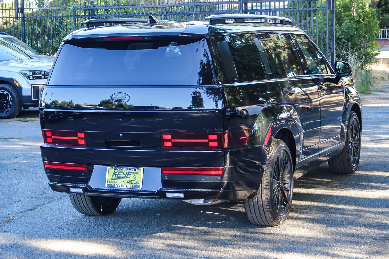 Thumbnail: 2025 Hyundai Santa Fe - 4