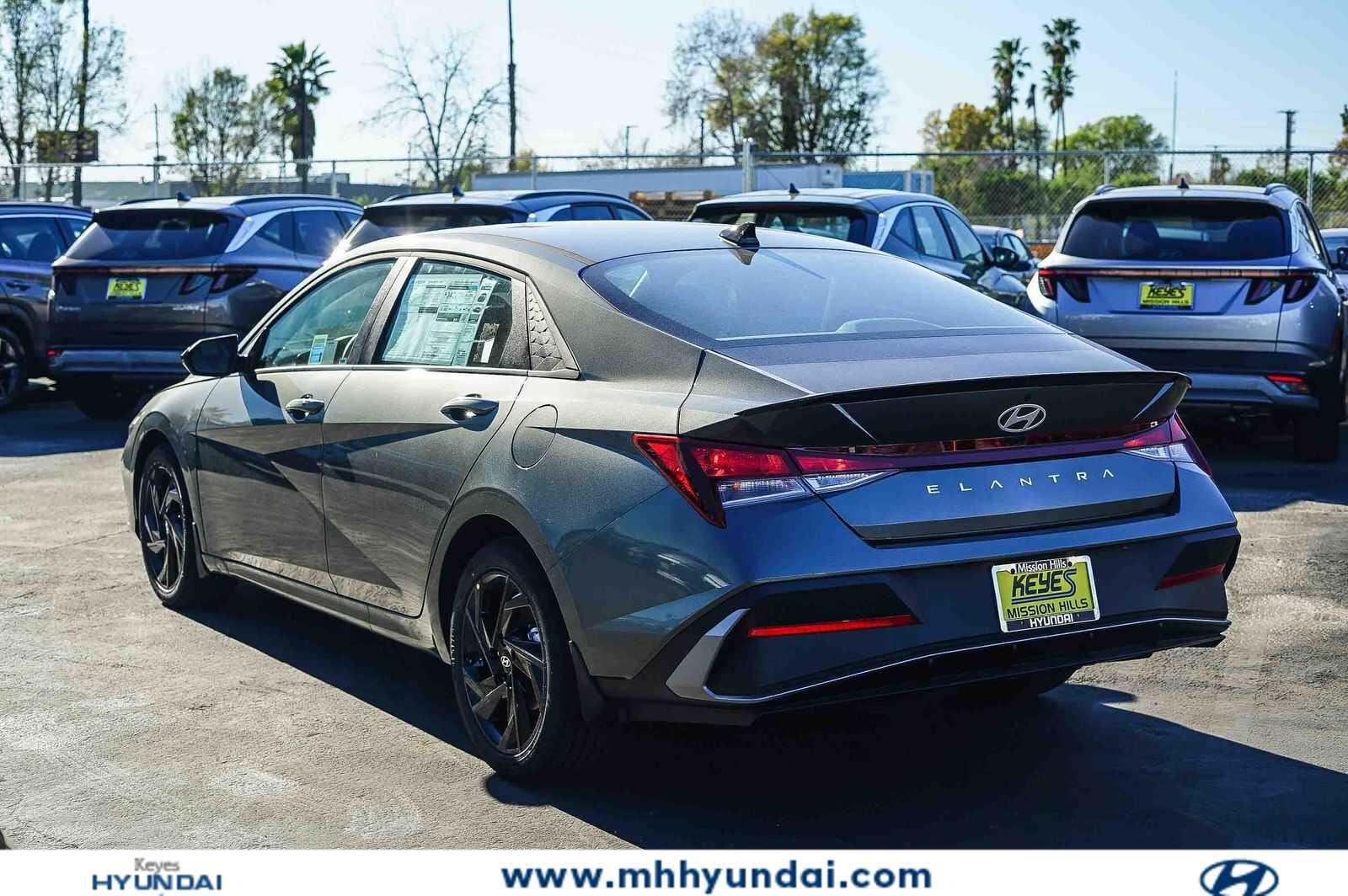 Thumbnail: 2026 Hyundai Elantra - 2