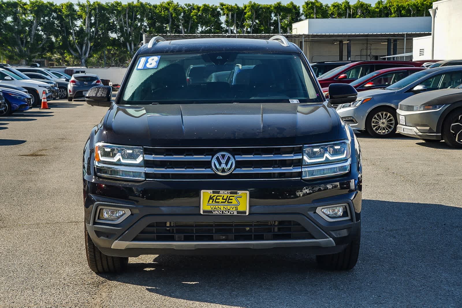 Thumbnail: 2018 Volkswagen Atlas - 2