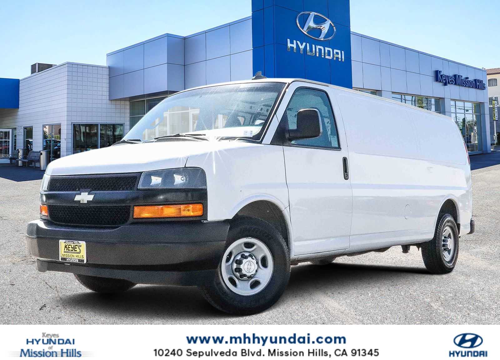 2020 Chevrolet Express 2500 -
                  Mission Hills, CA
