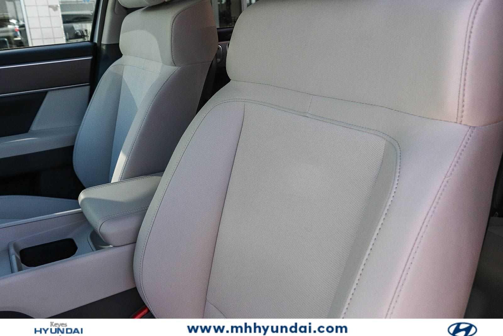 Thumbnail: 2026 Hyundai Santa Fe - 24