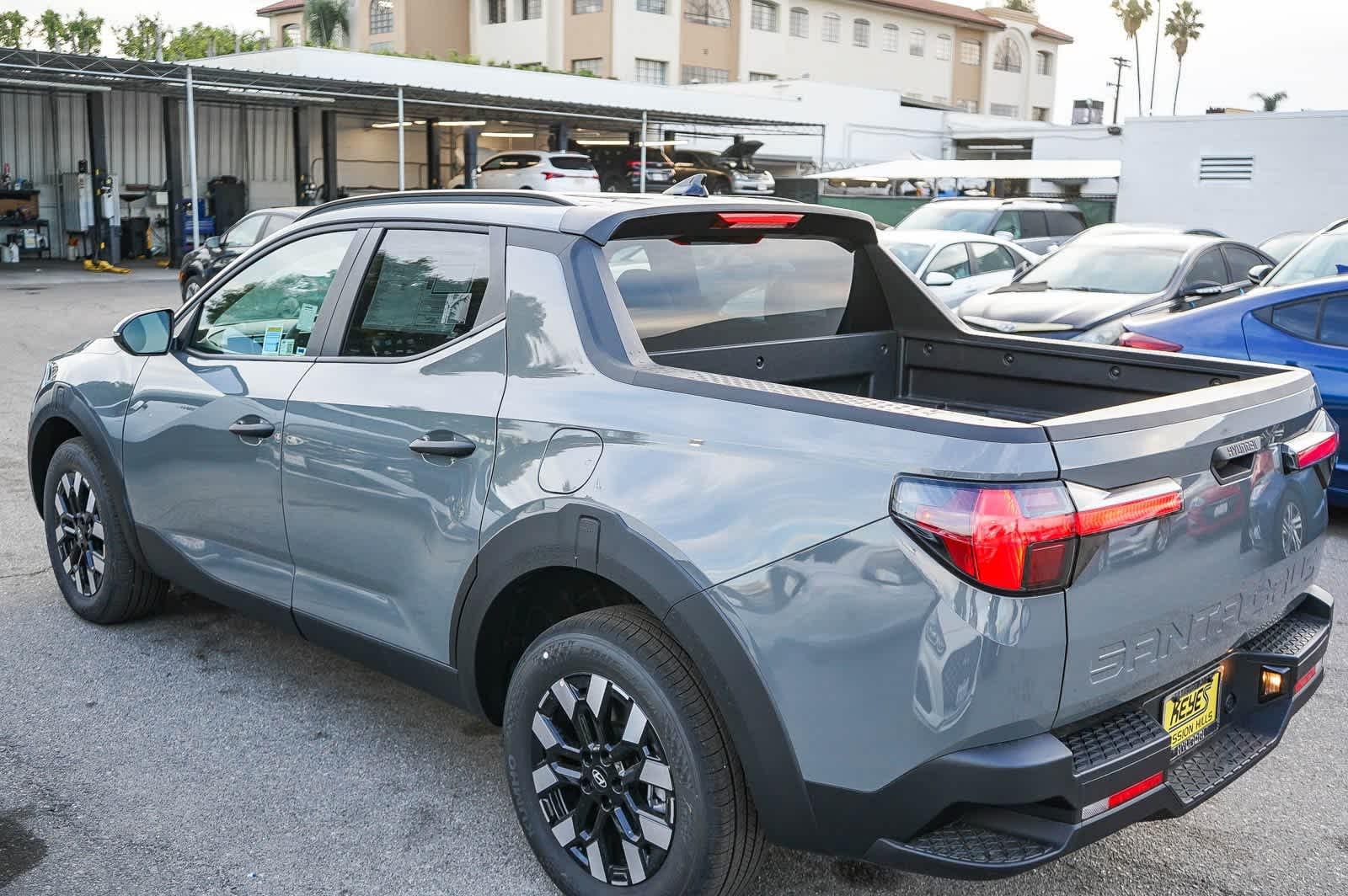 Thumbnail: 2026 Hyundai Santa Cruz - 6