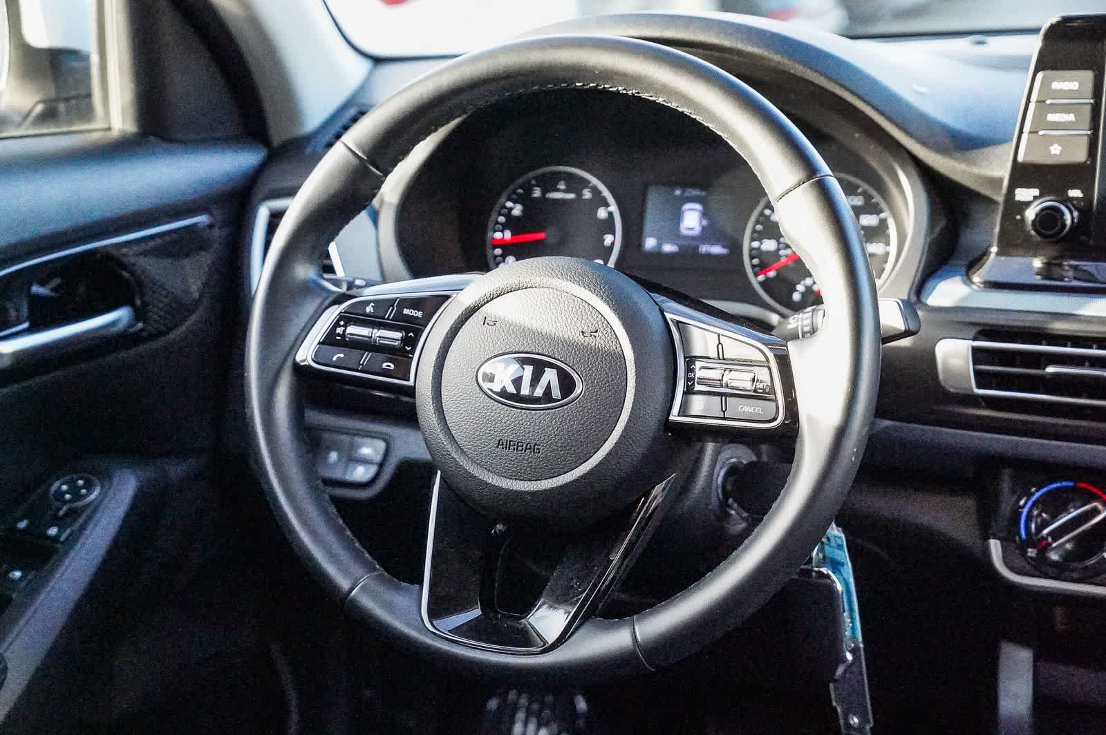 Thumbnail: 2021 Kia Seltos - 13