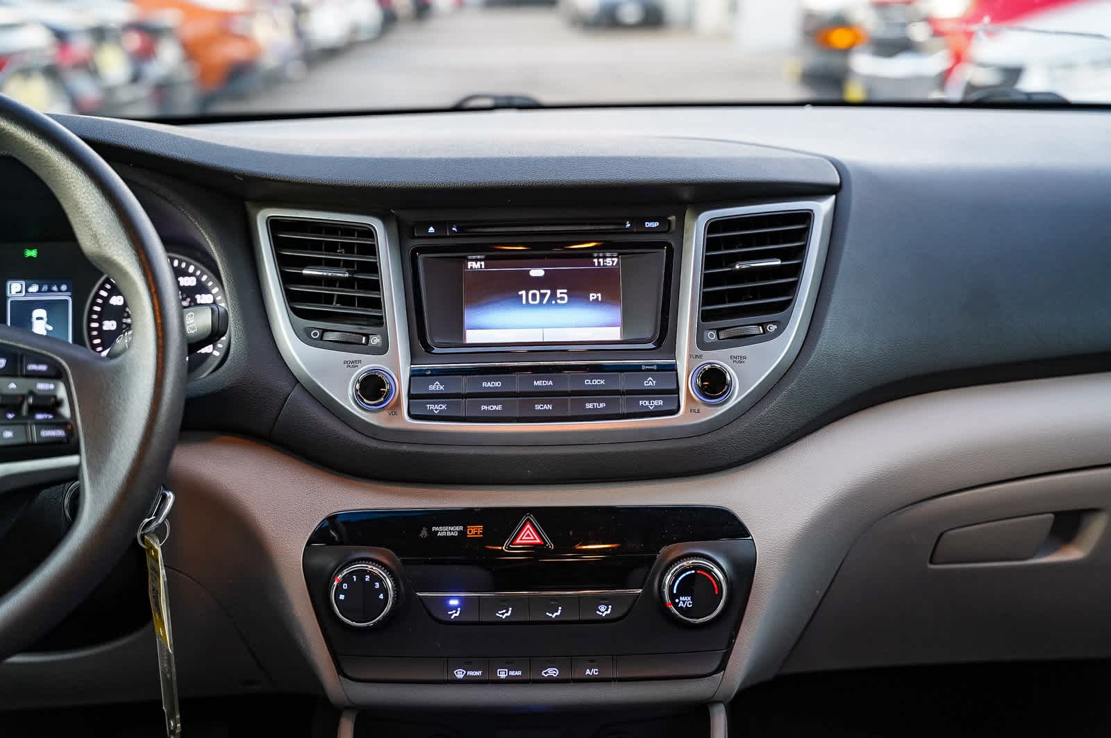 Thumbnail: 2016 Hyundai Tucson - 13