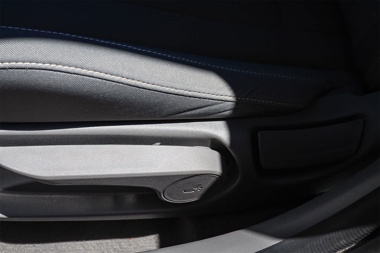 Thumbnail: 2024 Hyundai Elantra - 22