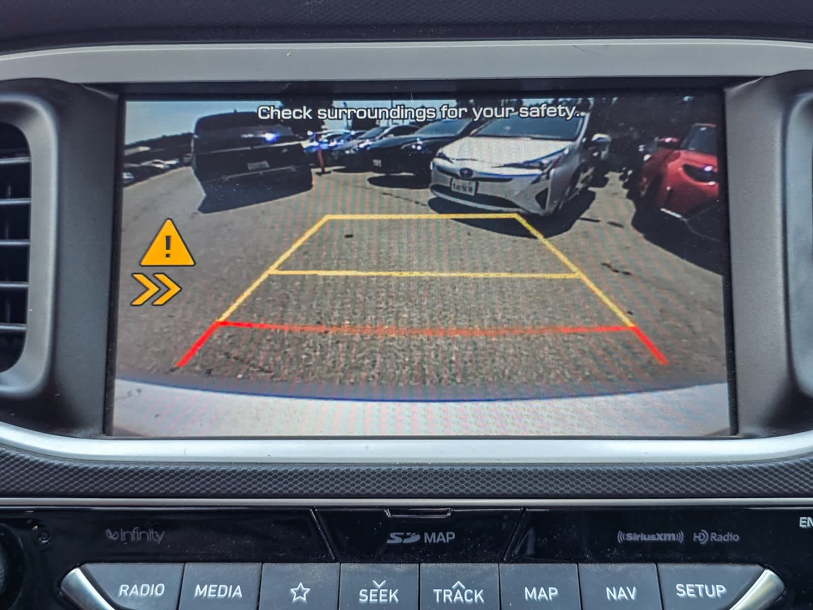 Thumbnail: 2019 Hyundai Ioniq - 18