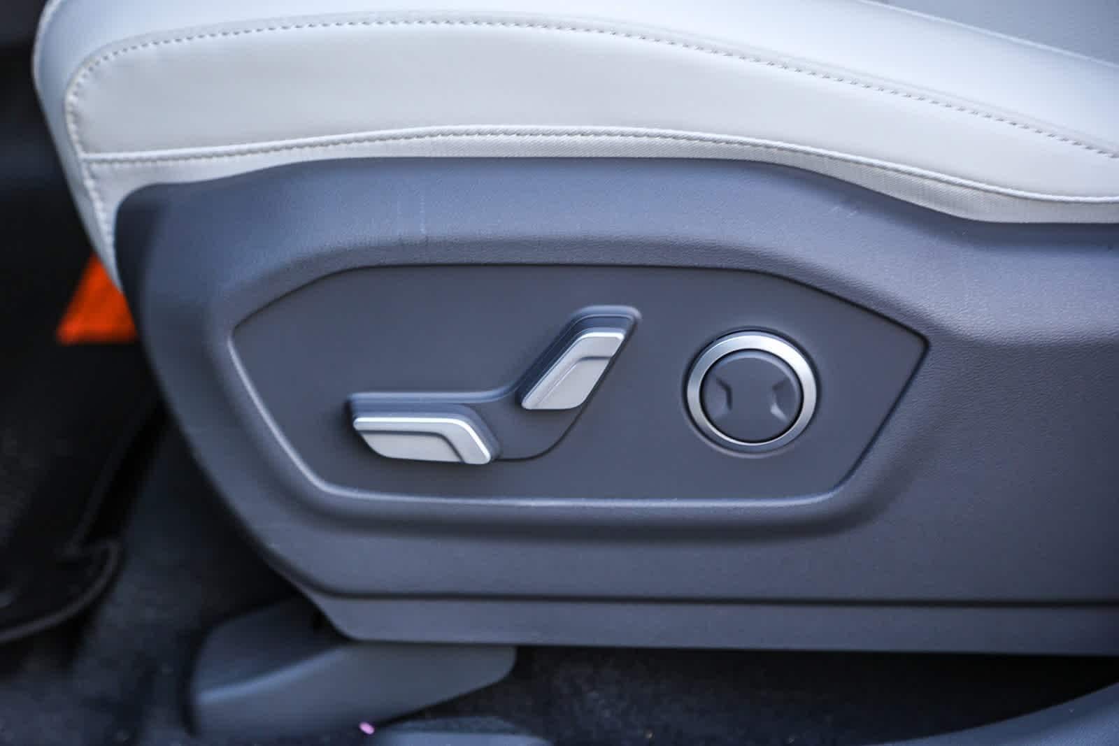 Thumbnail: 2026 Hyundai Santa Fe - 23