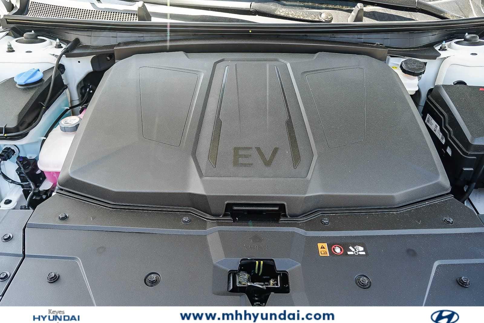 Thumbnail: 2026 Hyundai Ioniq 5 - 12