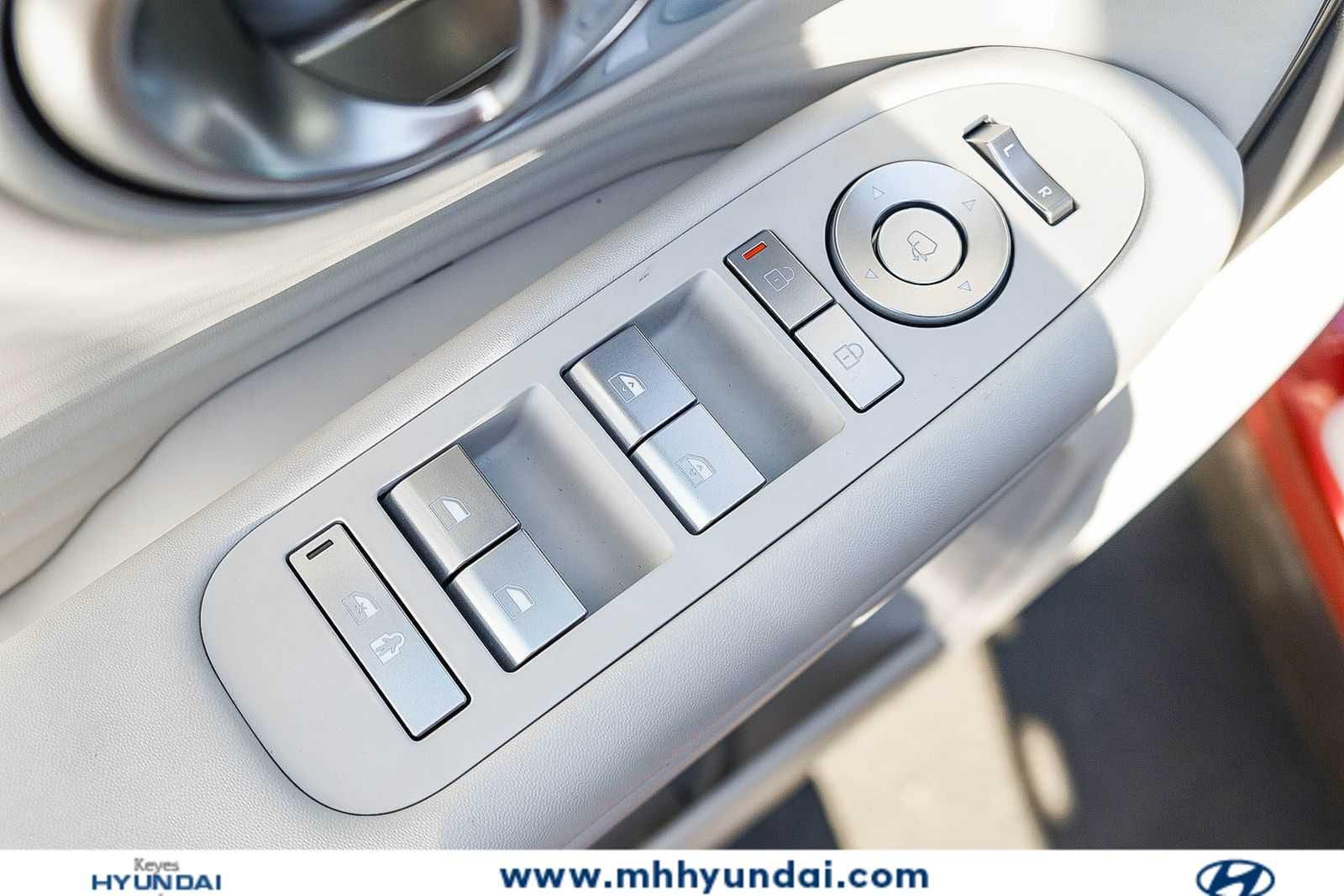 Thumbnail: 2026 Hyundai Ioniq - 23