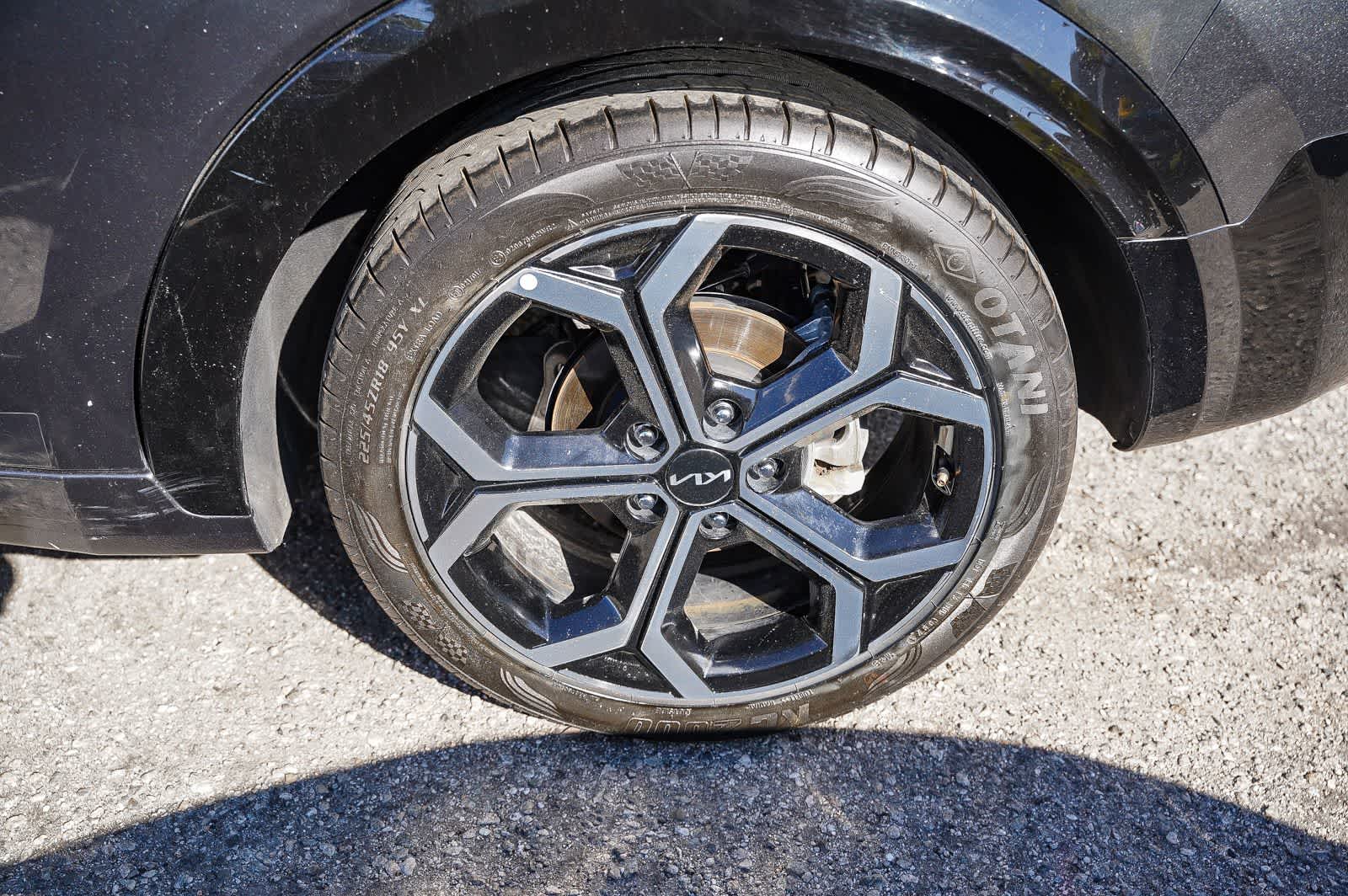 Thumbnail: 2024 Kia Niro - 7