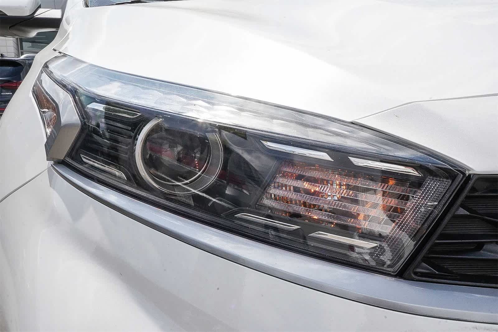 Thumbnail: 2023 Kia Forte - 9
