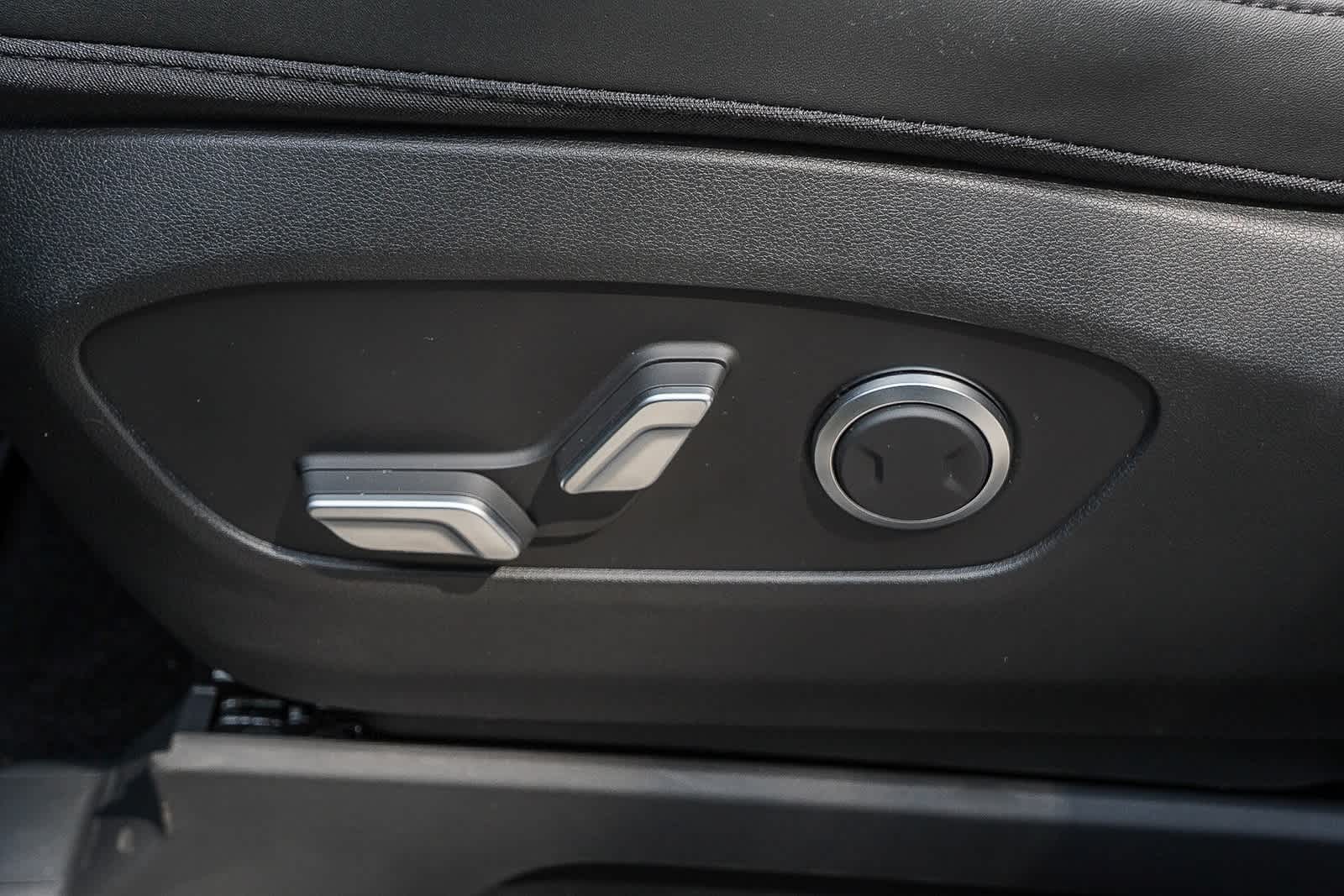 Thumbnail: 2026 Hyundai Ioniq - 16