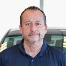 Staff member Martin Ramirez from ID_cf993ffd53d9