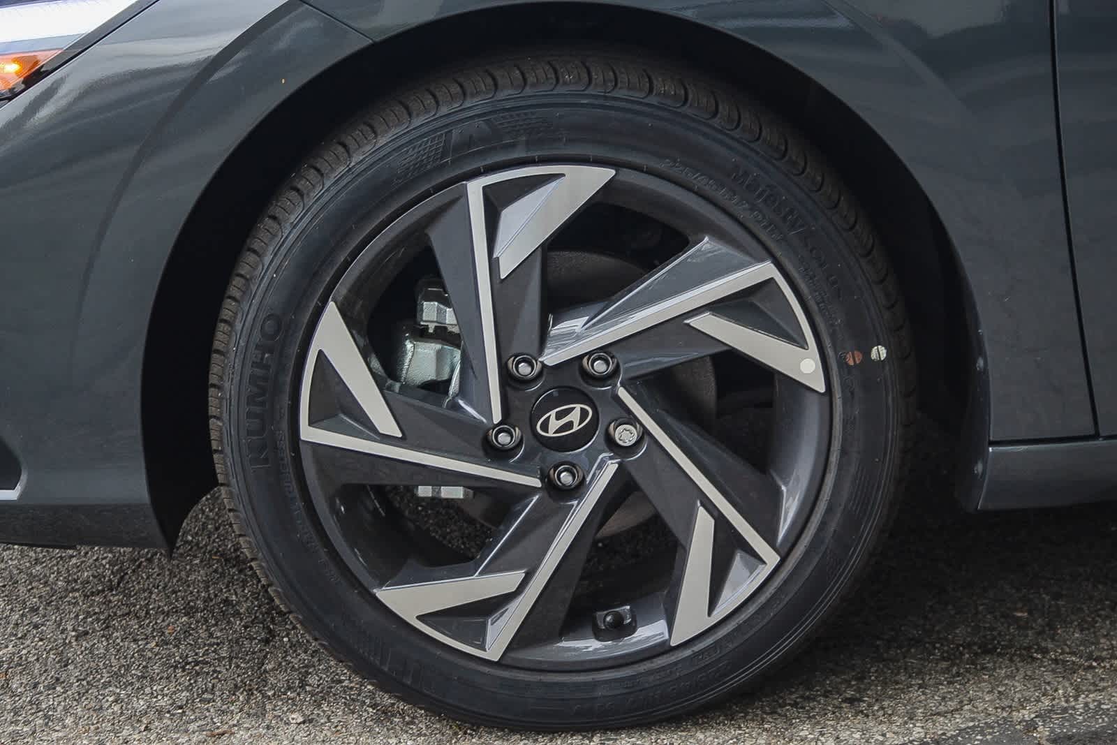 Thumbnail: 2025 Hyundai Elantra - 6