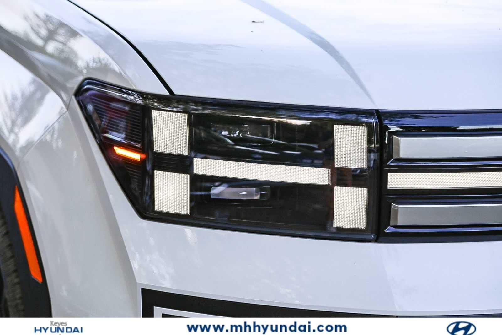 Thumbnail: 2026 Hyundai Santa Fe - 4