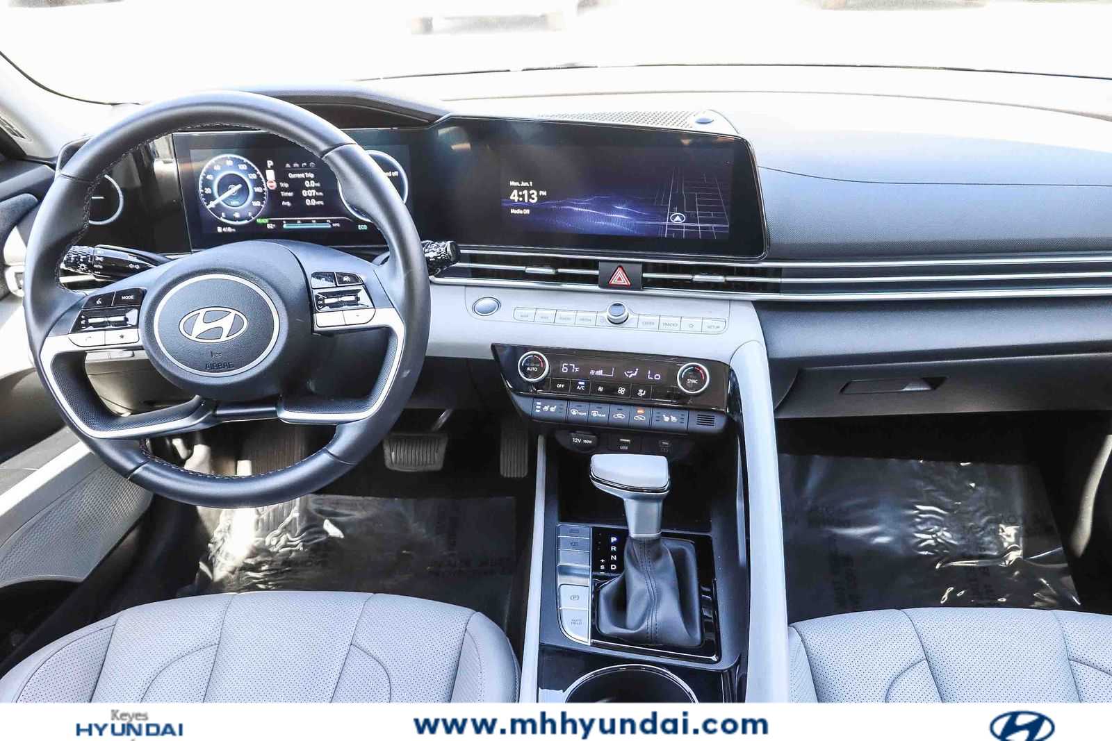 Thumbnail: 2025 Hyundai Elantra - 11