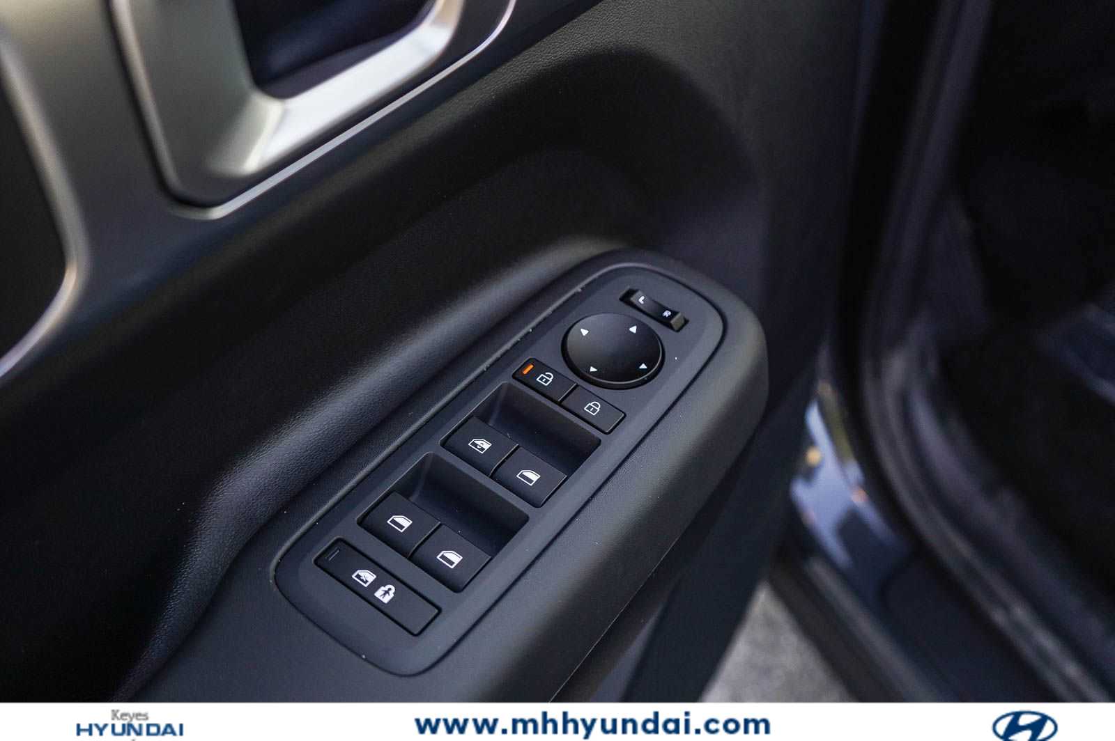 Thumbnail: 2026 Hyundai Santa Fe - 16