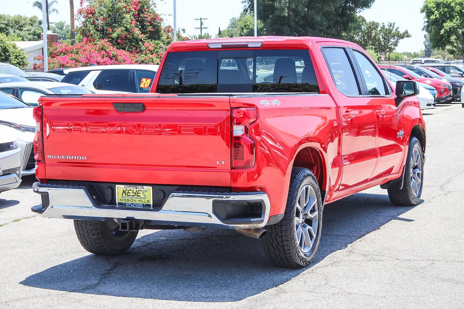 Thumbnail: 2020 Chevrolet Silverado 1500 - 4