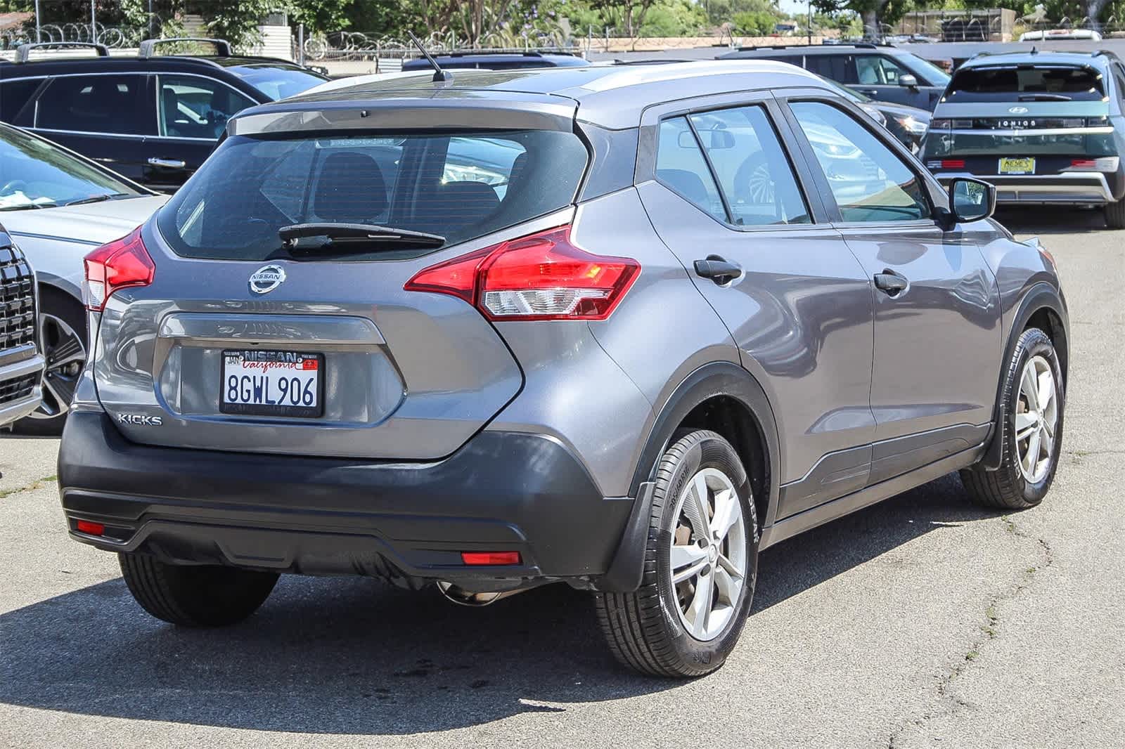 2018 Nissan Kicks S 4