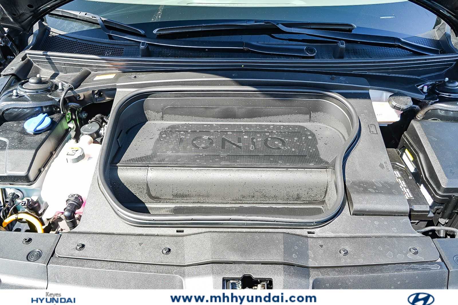 Thumbnail: 2024 Hyundai Ioniq 6 - 29