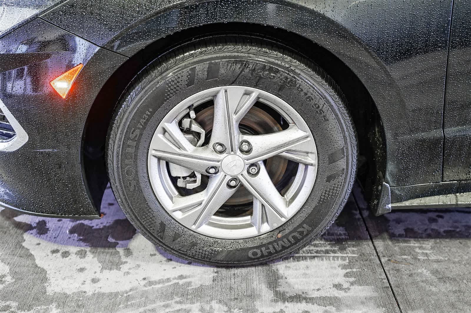 Thumbnail: 2023 Hyundai Sonata - 6