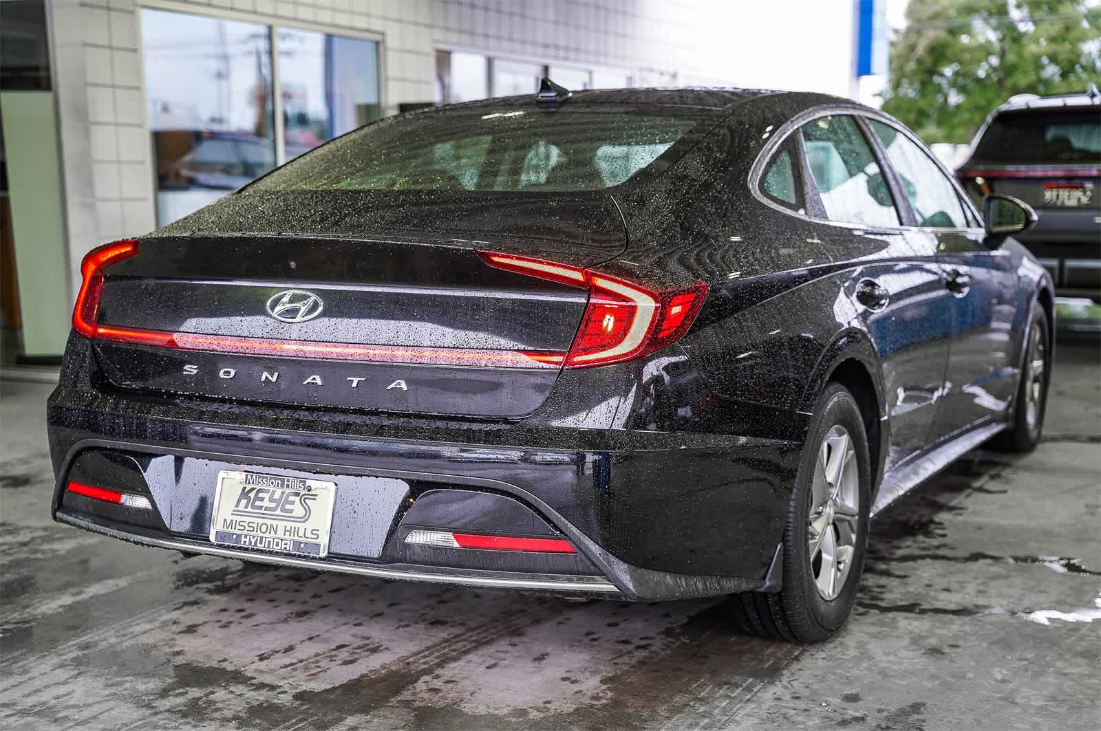 Thumbnail: 2023 Hyundai Sonata - 10