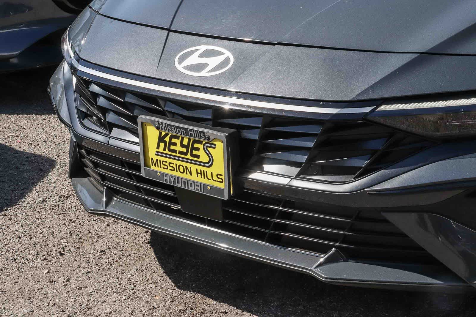 Thumbnail: 2025 Hyundai Elantra - 8