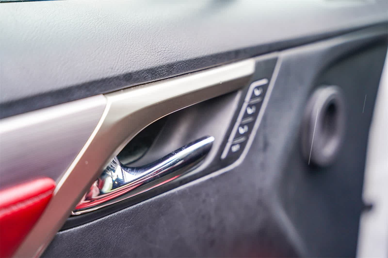 Thumbnail: 2019 Lexus RX - 18