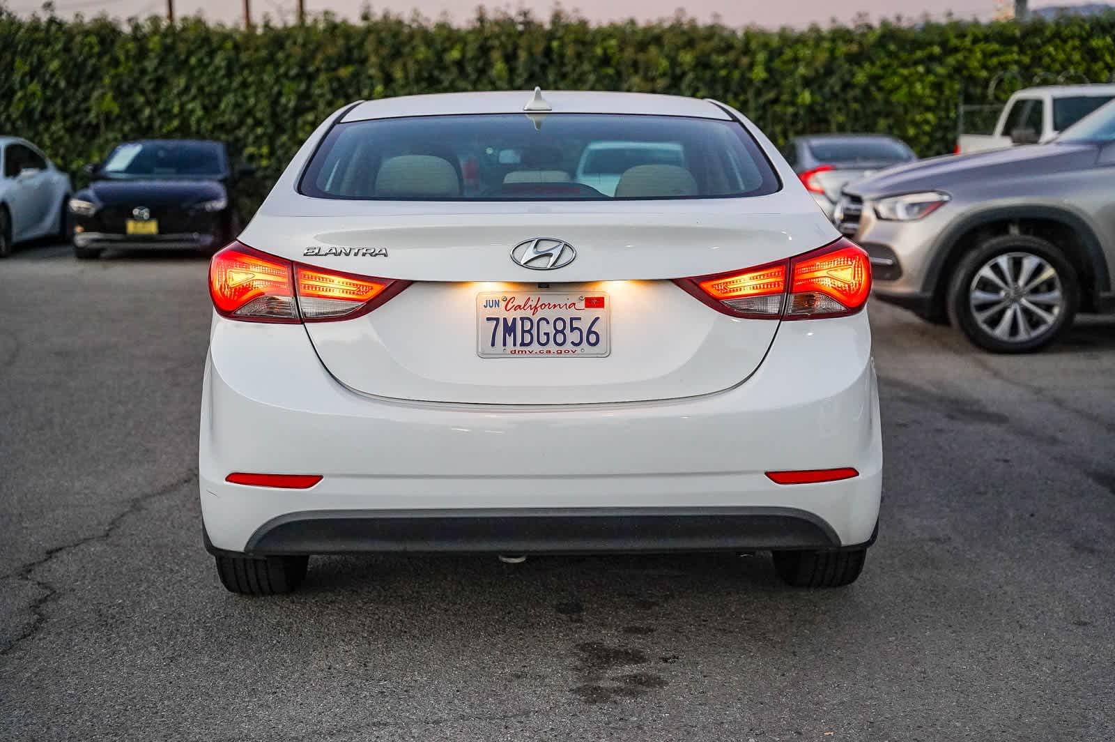 Thumbnail: 2016 Hyundai Elantra - 7