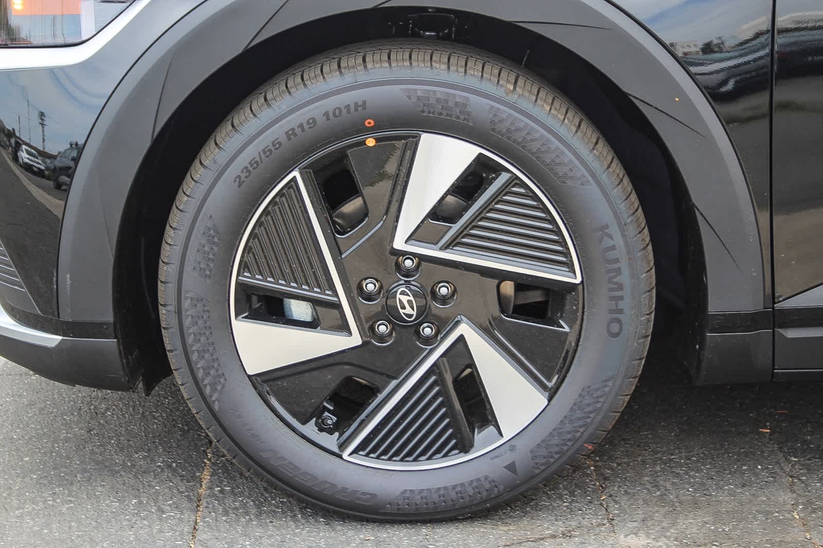 2025 Hyundai Ioniq 5 SEL 9