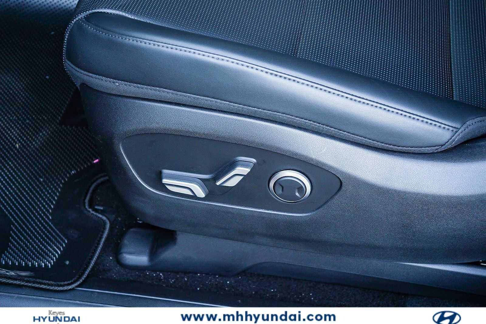 Thumbnail: 2026 Hyundai Ioniq - 24