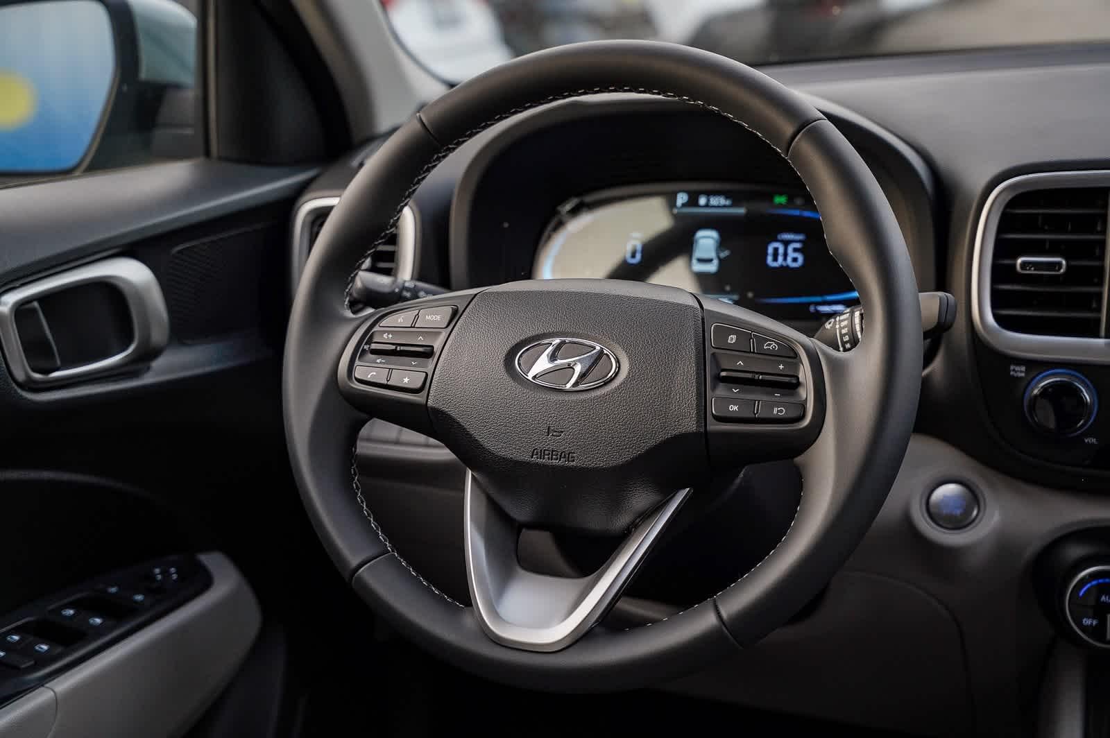 Thumbnail: 2026 Hyundai Venue - 17