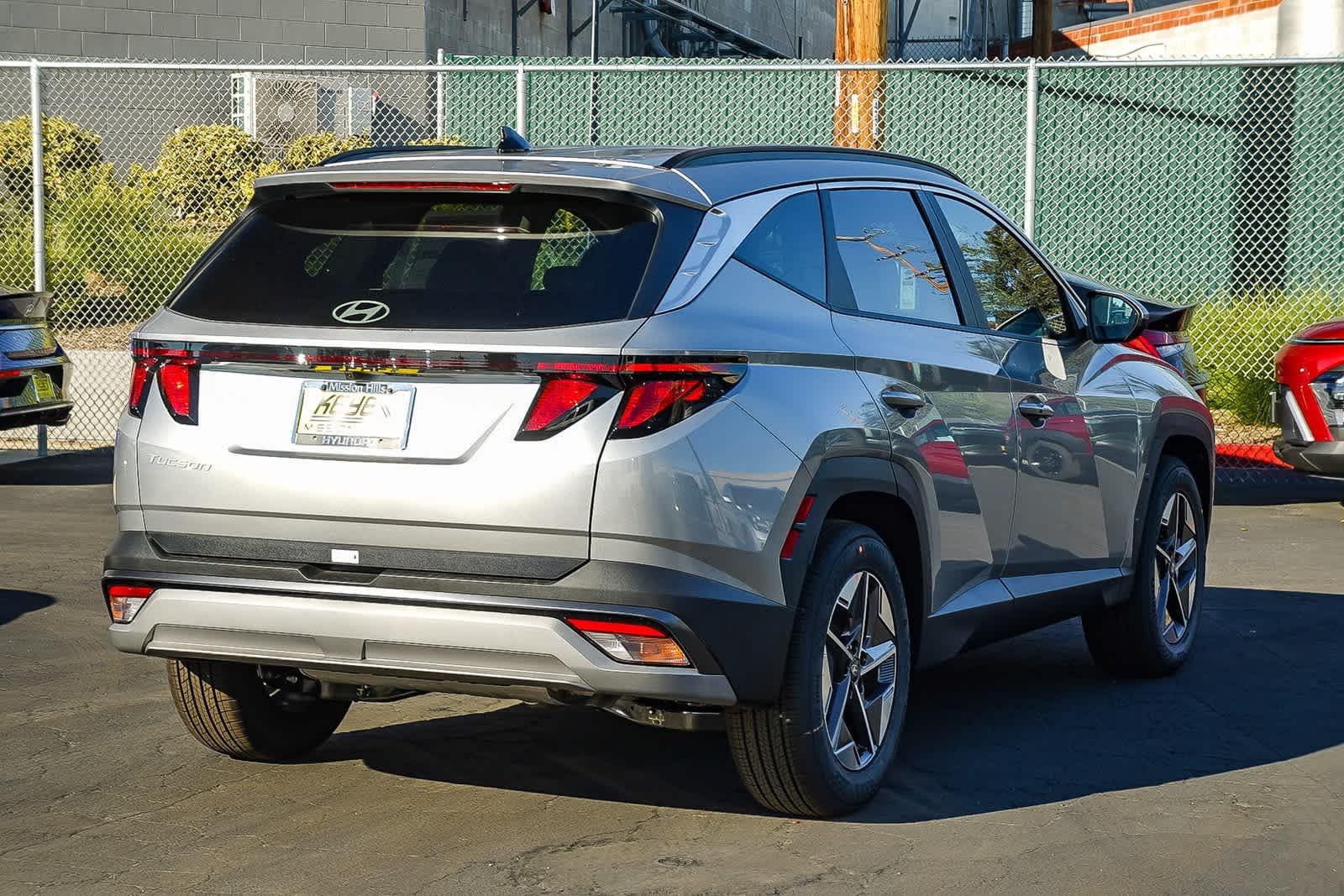 Thumbnail: 2026 Hyundai Tucson - 4