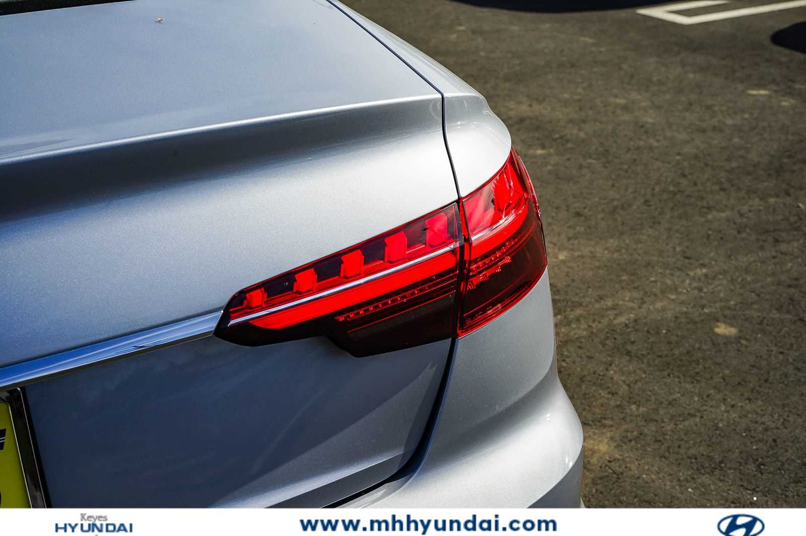 Thumbnail: 2020 Audi A4 - 10