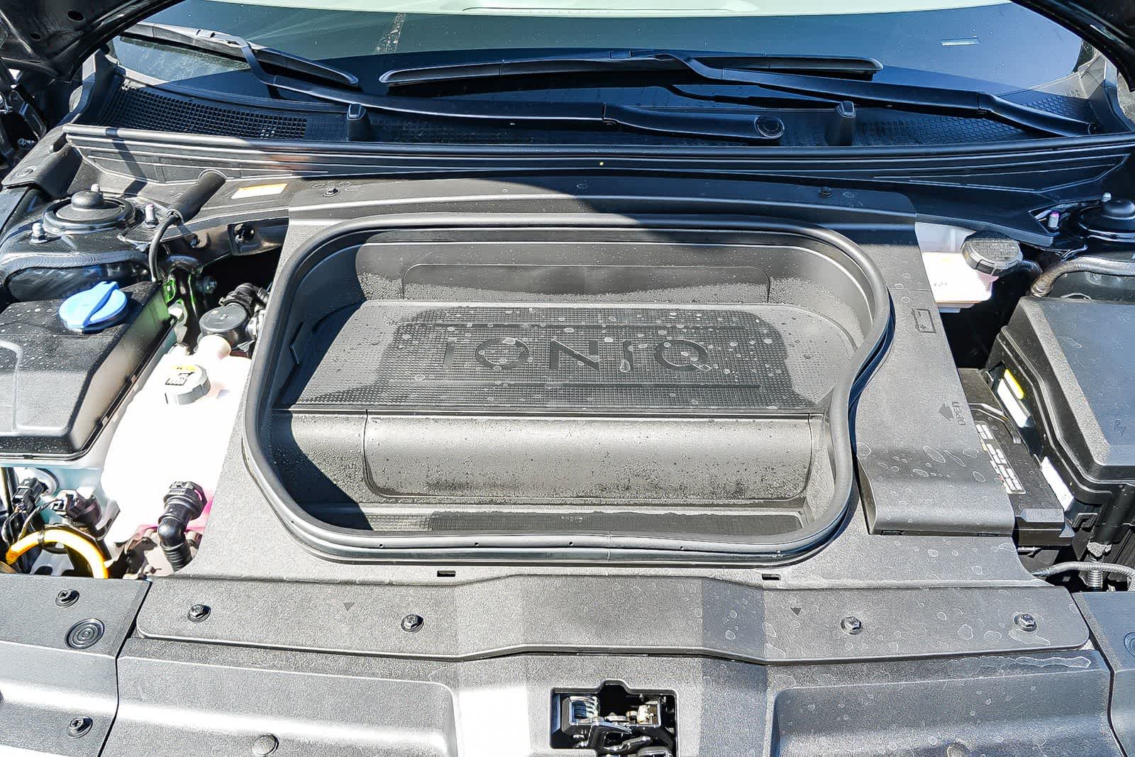 Thumbnail: 2024 Hyundai Ioniq 6 - 29