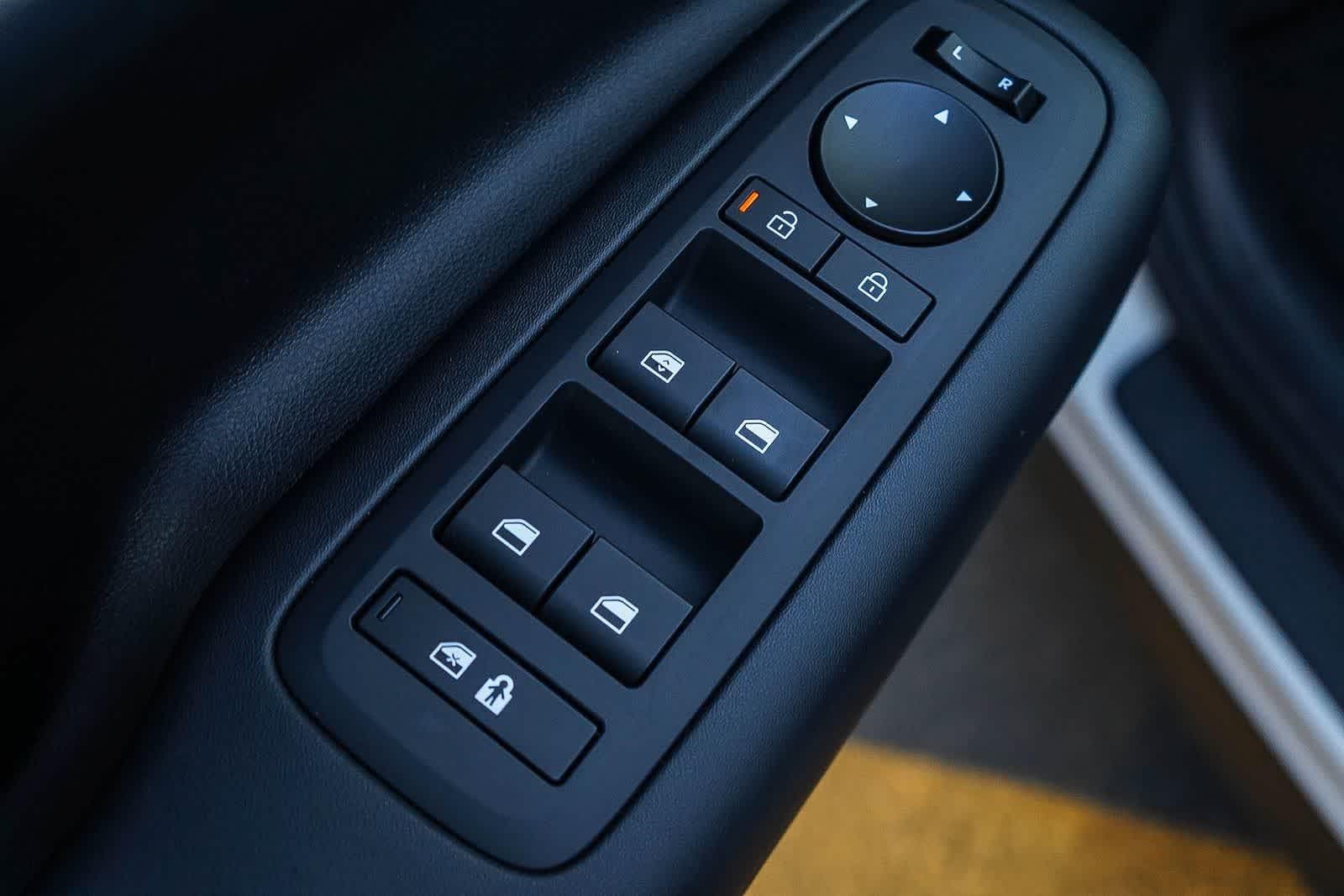 Thumbnail: 2026 Hyundai Santa Fe - 23