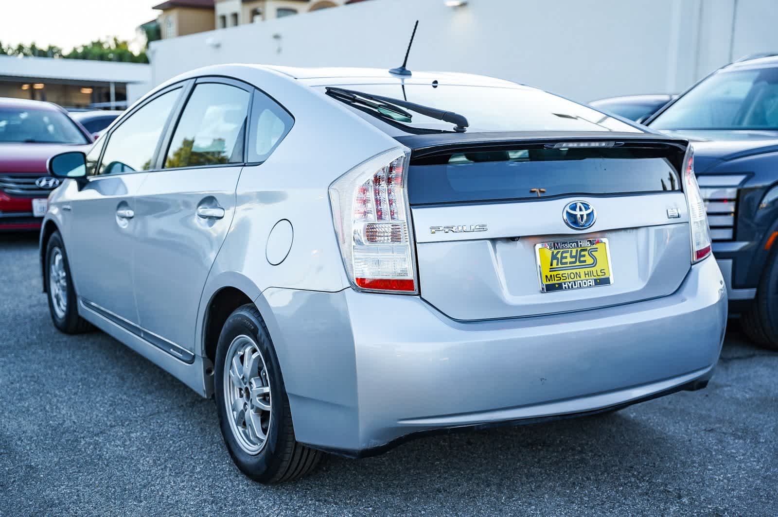 Thumbnail: 2010 Toyota Prius - 8