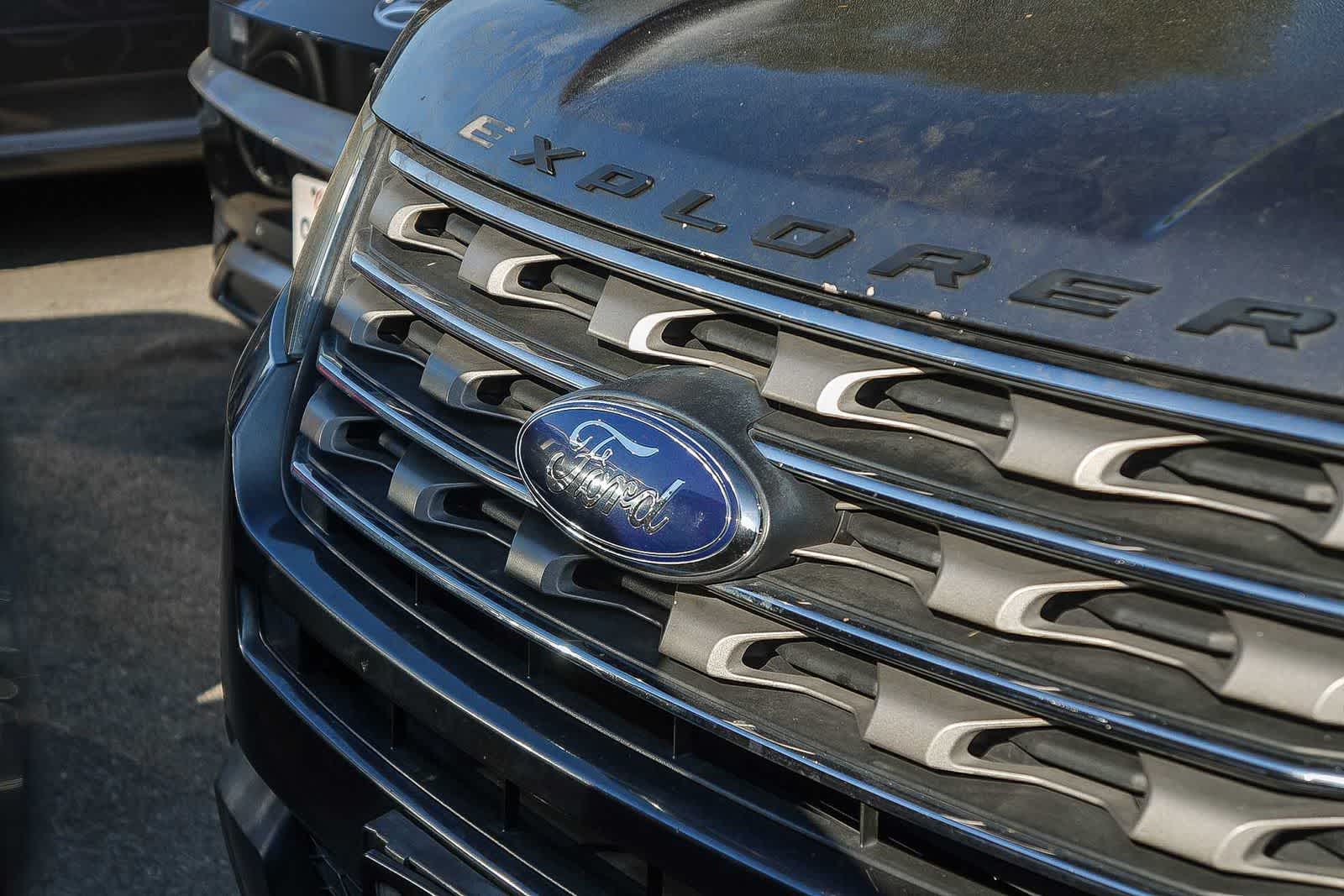 Thumbnail: 2017 Ford Explorer - 11