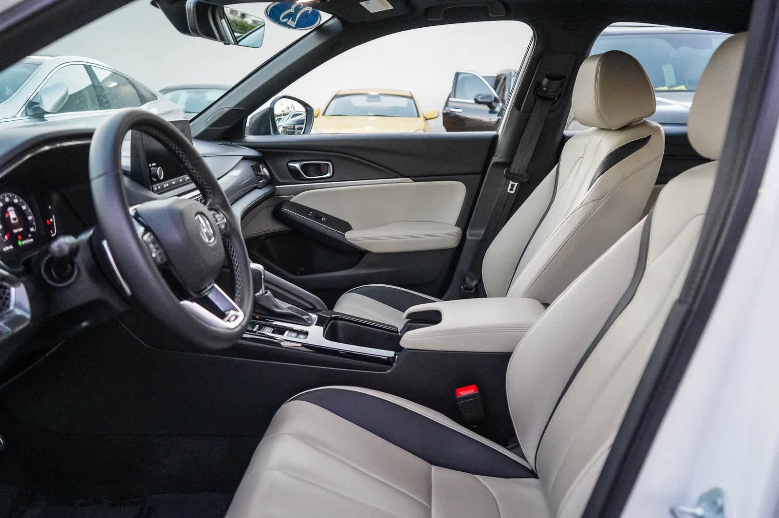 Thumbnail: 2023 Acura Integra - 15