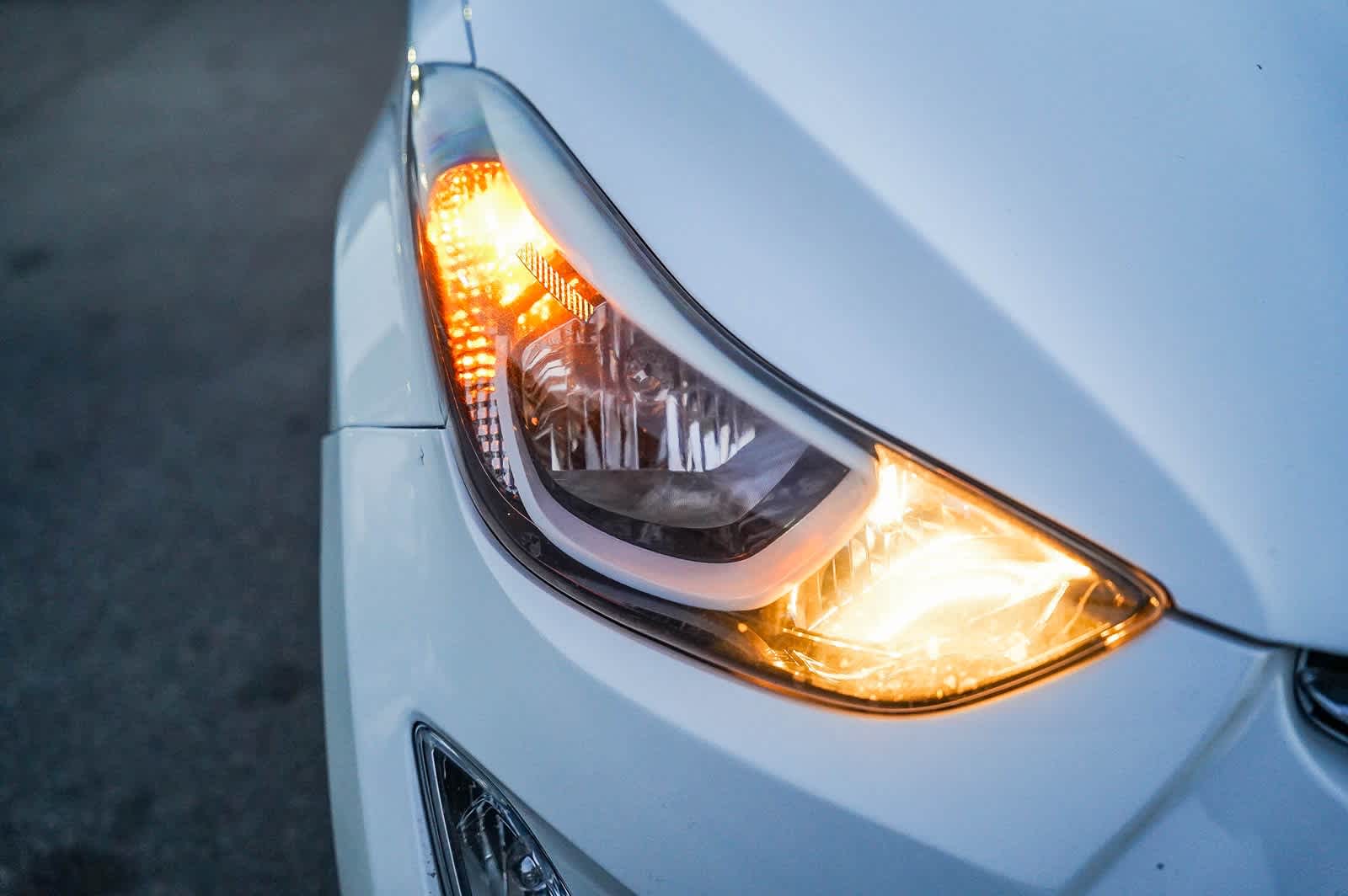 Thumbnail: 2016 Hyundai Elantra - 10