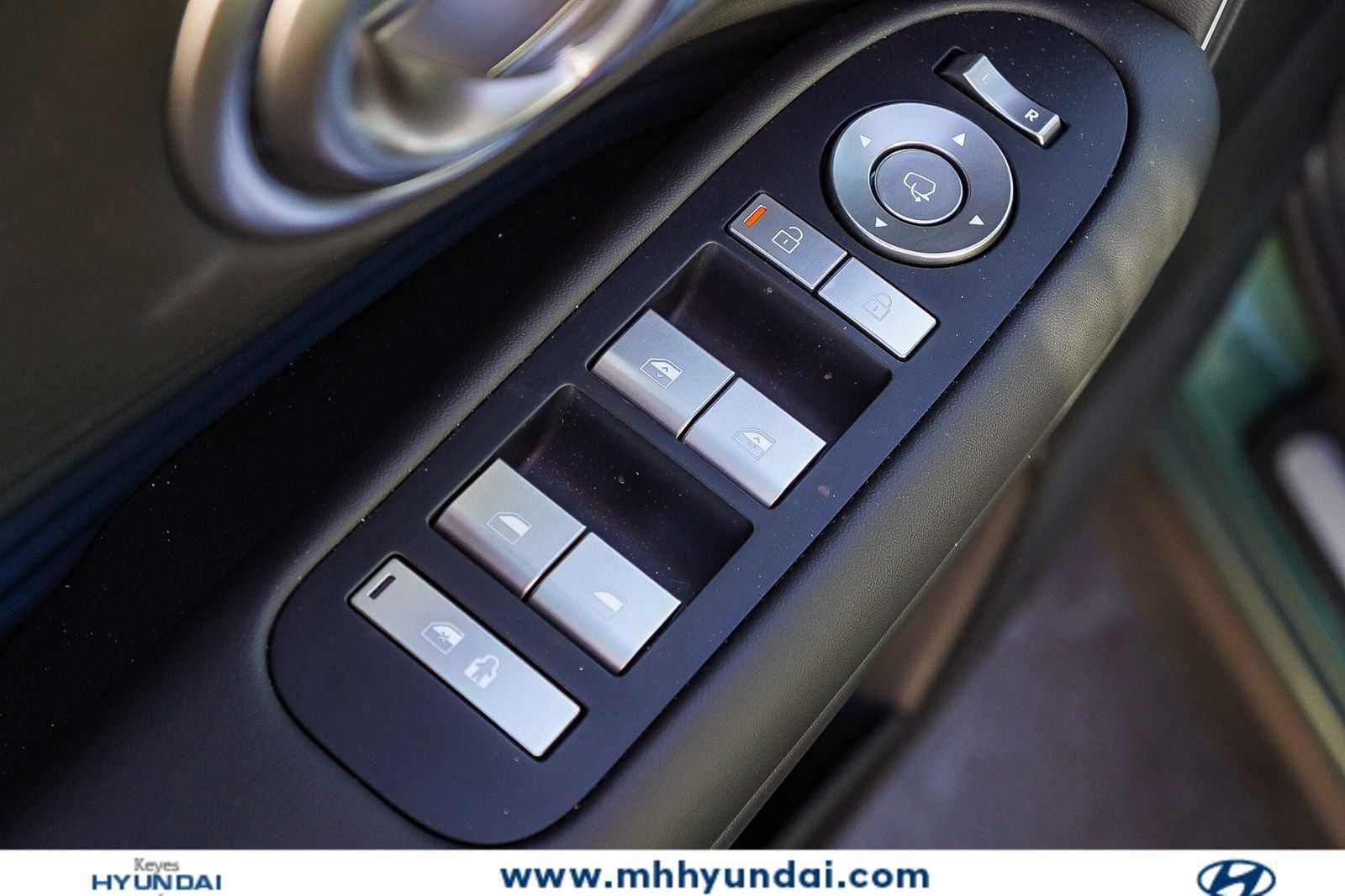 Thumbnail: 2026 Hyundai Ioniq - 22