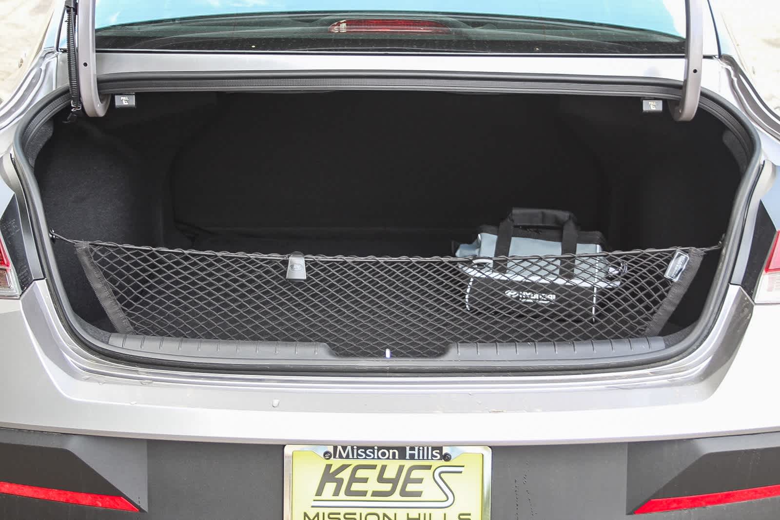 Thumbnail: 2025 Hyundai Elantra - 8