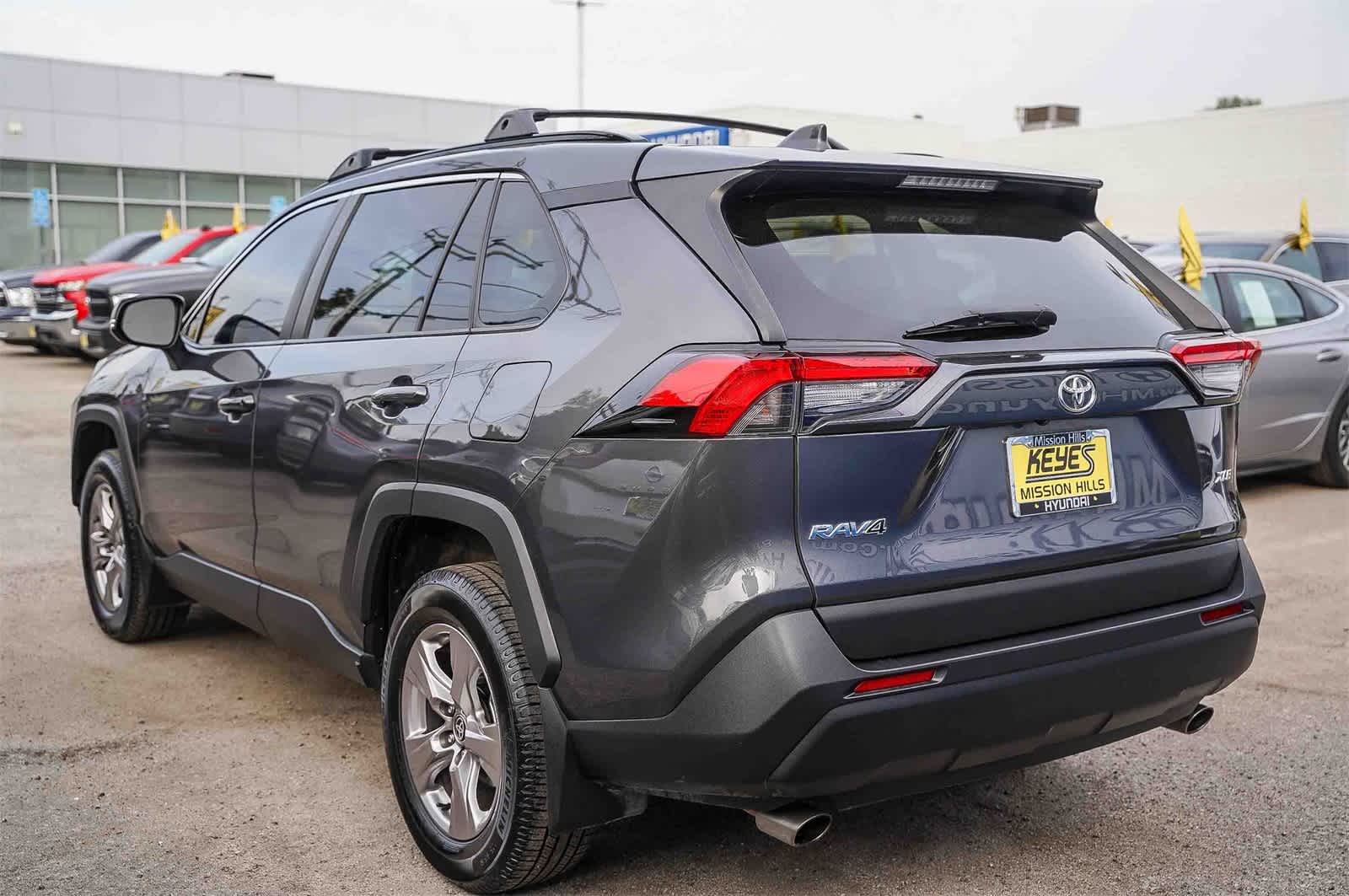 Thumbnail: 2023 Toyota RAV4 - 8