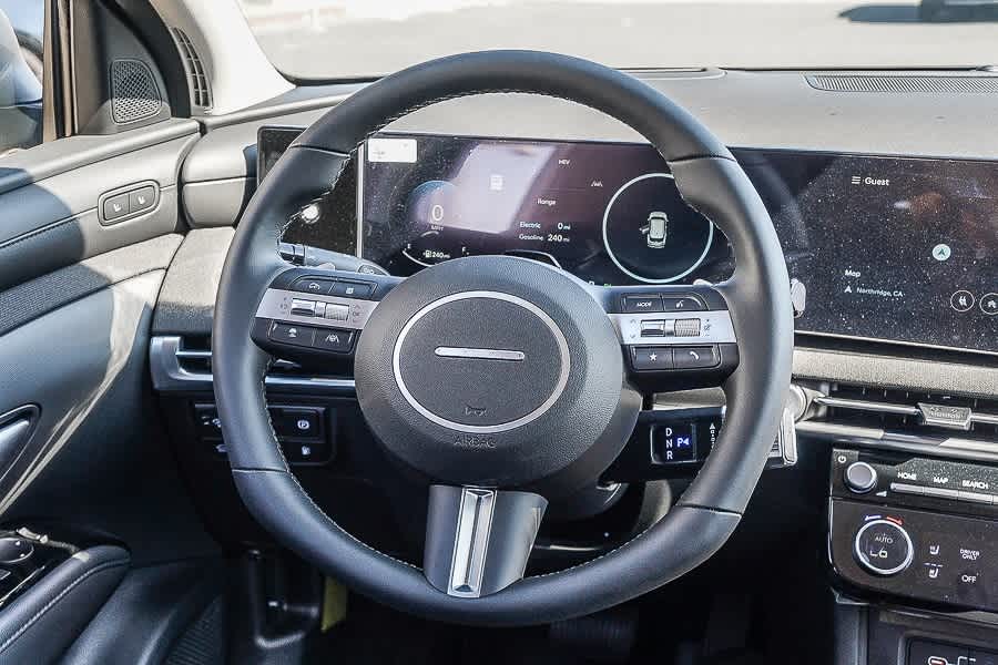 Thumbnail: 2025 Hyundai Tucson - 17