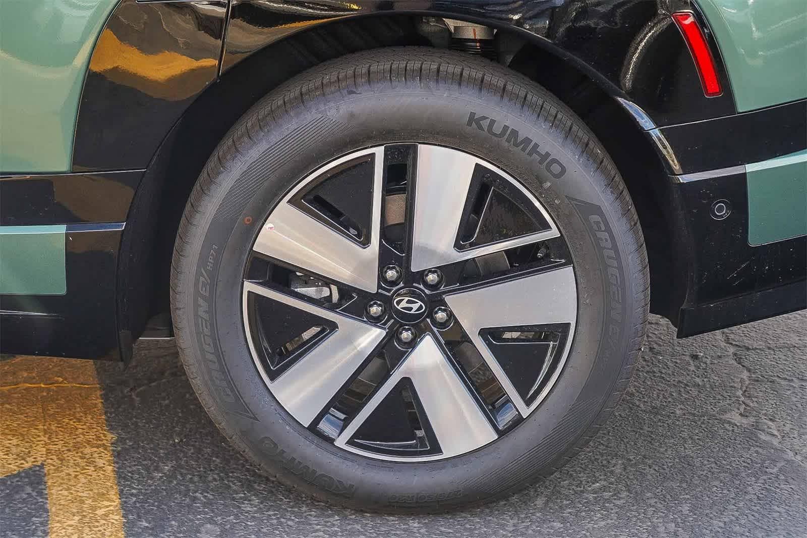 Thumbnail: 2026 Hyundai Ioniq - 11