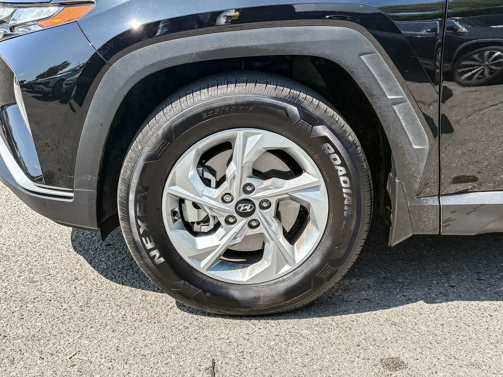 Thumbnail: 2022 Hyundai Tucson - 9