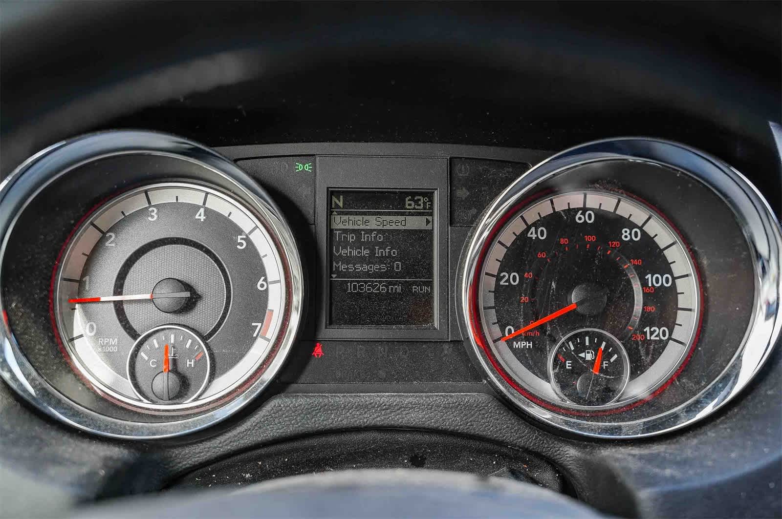 Thumbnail: 2018 Dodge Grand Caravan - 23